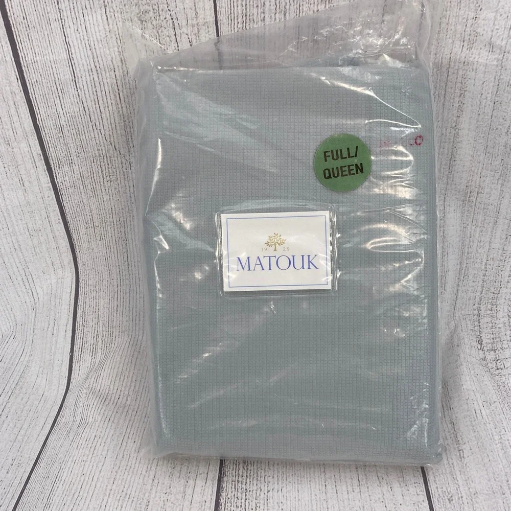 Matouk Giorgio Coverlet Full/Queen Pool Blue Cotton Matelasse Made in USA Luxury